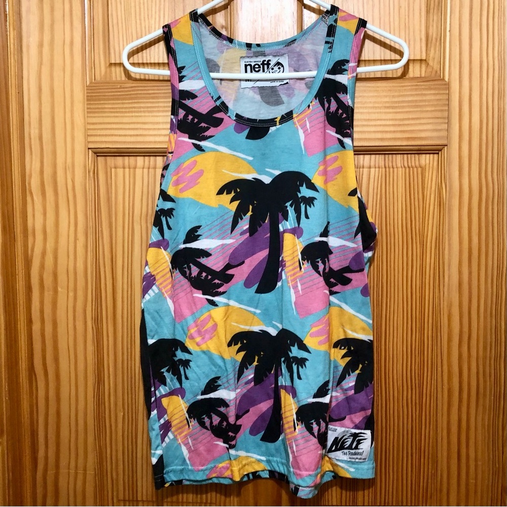 Men’s neff Palm Tree Tank Top (Medium)